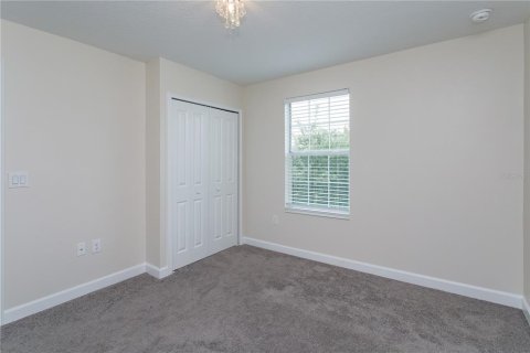Casa en venta en Davenport, Florida, 6 dormitorios, 310.2 m2 № 2258329 - foto 21
