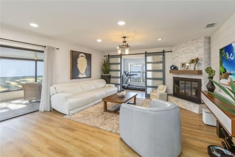 Villa ou maison à louer à Orlando, Floride: 3 chambres, 146.97 m2 № 2166542 - photo 8