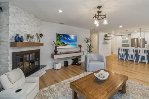 Villa ou maison à louer à Orlando, Floride: 3 chambres, 146.97 m2 № 2166542 - photo 10