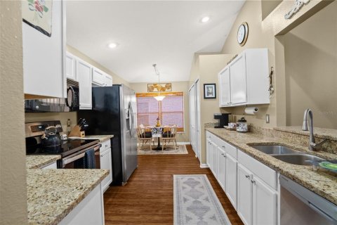 House in Lutz, Florida 4 bedrooms, 154.68 sq.m. № 1722273 - photo 20