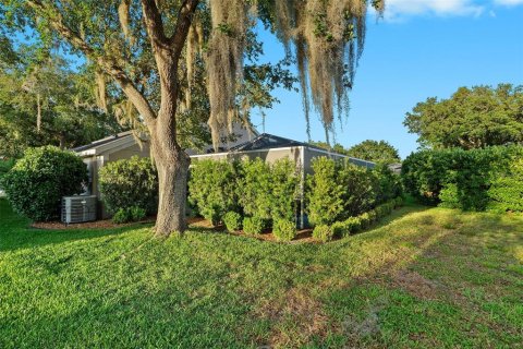House in Lutz, Florida 4 bedrooms, 154.68 sq.m. № 1722273 - photo 5