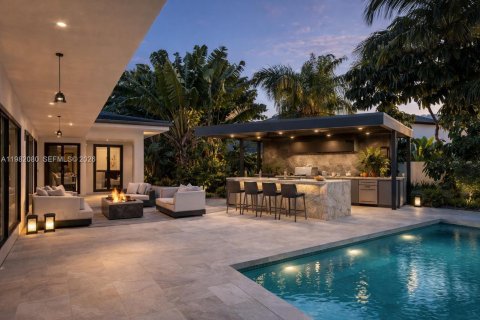 Villa ou maison à vendre à North Miami Beach, Floride: 5 chambres, 190.73 m2 № 2080168 - photo 4