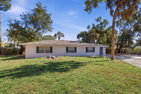 House in Bradenton, Florida 5 bedrooms, 238.29 sq.m. № 2148618 - photo 27