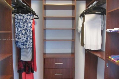 Condominio en venta en Miami, Florida, 3 dormitorios, 173.73 m2 № 1886617 - foto 21