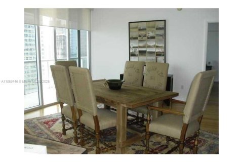Condominio en venta en Miami, Florida, 3 dormitorios, 173.73 m2 № 1886617 - foto 12