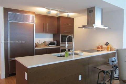 Condominio en venta en Miami, Florida, 3 dormitorios, 173.73 m2 № 1886617 - foto 8