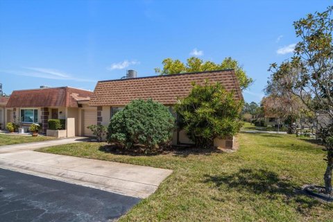 Villa ou maison à vendre à Pinellas Park, Floride: 2 chambres, 103.03 m2 № 1586438 - photo 29