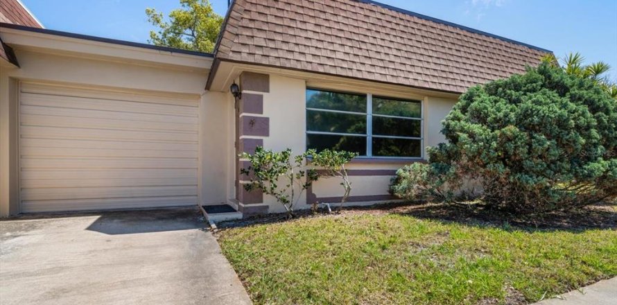 Villa ou maison à Pinellas Park, Floride 2 chambres, 103.03 m2 № 1586438