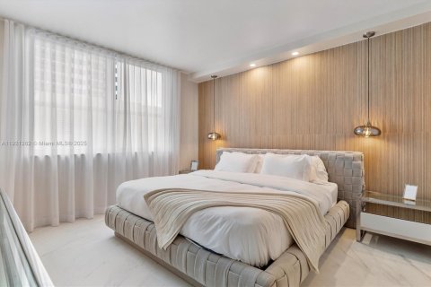 Снять в аренду кондоминиум в Халландейл-Бич, Флорида 2 спальни, 111.48м2, № 1974152 - фото 15