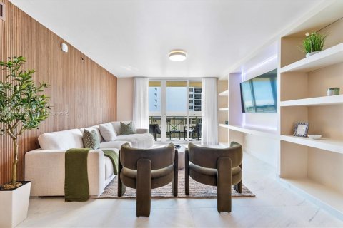 Снять в аренду кондоминиум в Халландейл-Бич, Флорида 2 спальни, 111.48м2, № 1974152 - фото 8