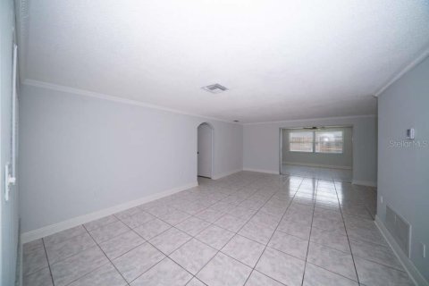 Снять в аренду виллу или дом в Порт-Ричи, Флорида 7 комнат, 143.53м2, № 1886058 - фото 16