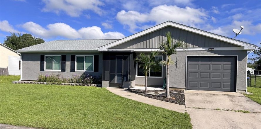 Villa ou maison à North Port, Floride 2 chambres, 109.16 m2 № 2429618