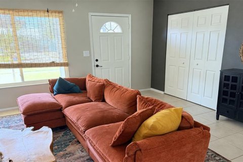 Villa ou maison à louer à North Port, Floride: 2 chambres, 109.16 m2 № 2429618 - photo 3