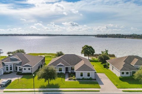 Villa ou maison à vendre à Auburndale, Floride: 5 chambres, 242.66 m2 № 2296396 - photo 5
