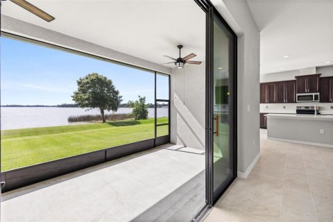 Villa ou maison à vendre à Auburndale, Floride: 5 chambres, 242.66 m2 № 2296396 - photo 11