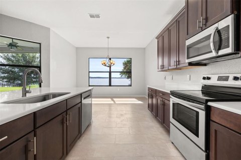 Villa ou maison à vendre à Auburndale, Floride: 5 chambres, 242.66 m2 № 2296396 - photo 28