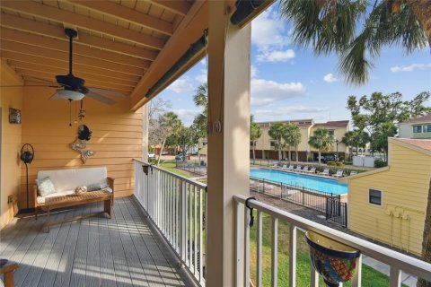 Copropriété à vendre à Treasure Island, Floride: 3 chambres, 188.13 m2 № 1688062 - photo 16