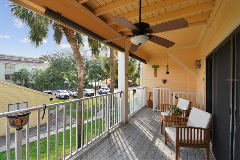Copropriété à vendre à Treasure Island, Floride: 3 chambres, 188.13 m2 № 1688062 - photo 18