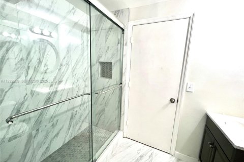 Touwnhouse à louer à Weston, Floride: 3 chambres, 136.47 m2 № 1976731 - photo 19