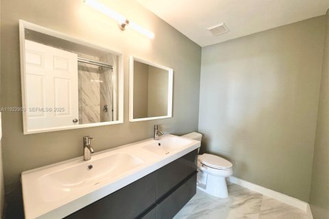 Touwnhouse à louer à Weston, Floride: 3 chambres, 136.47 m2 № 1976731 - photo 20