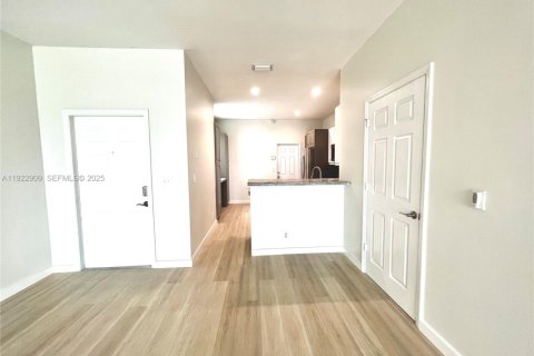 Touwnhouse à louer à Weston, Floride: 3 chambres, 136.47 m2 № 1976731 - photo 7