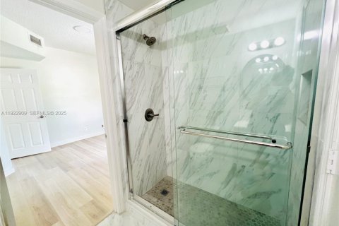 Touwnhouse à louer à Weston, Floride: 3 chambres, 136.47 m2 № 1976731 - photo 23