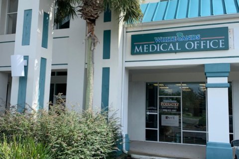 Oficina en alquiler en Destin, Florida № 559037 - foto 1