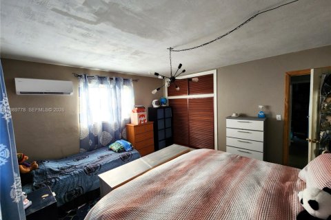 Villa ou maison à vendre à Hollywood, Floride: 2 chambres, 101.08 m2 № 2051819 - photo 19