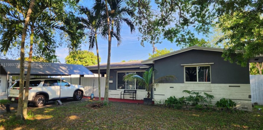 Villa ou maison à Hollywood, Floride 2 chambres, 101.08 m2 № 2051819