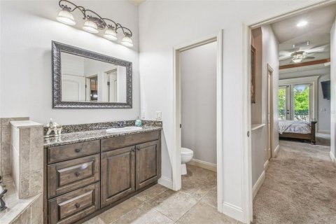 House in Lakeland, Florida 4 bedrooms, 258.73 sq.m. № 1912079 - photo 23