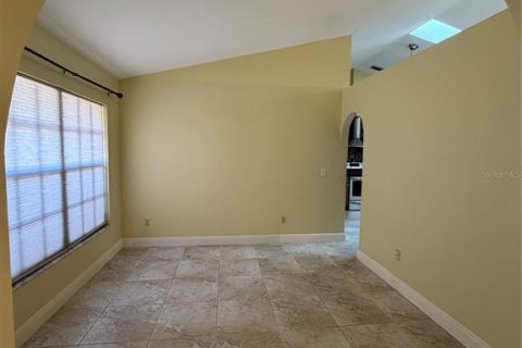 House in Orlando, Florida 3 bedrooms, 218.97 sq.m. № 2097739 - photo 4