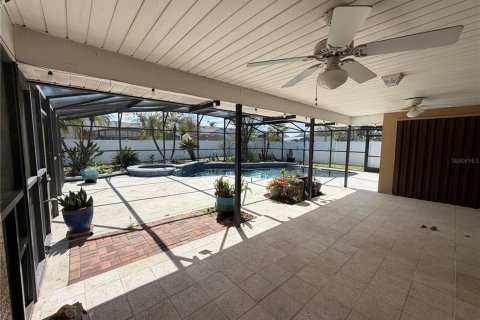 House in Orlando, Florida 3 bedrooms, 218.97 sq.m. № 2097739 - photo 23