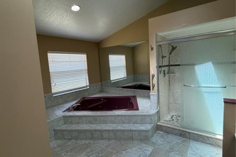 House in Orlando, Florida 3 bedrooms, 218.97 sq.m. № 2097739 - photo 15