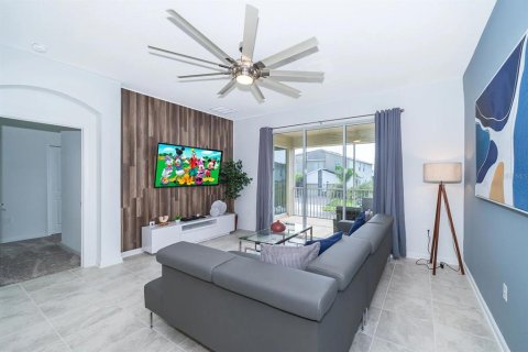 Copropriété à louer à Davenport, Floride: 3 chambres, 166.11 m2 № 2419007 - photo 5