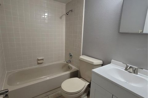 Copropriété à louer à Orlando, Floride: 2 chambres, 84.08 m2 № 2150084 - photo 7