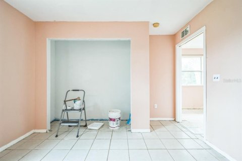 Commercial property in Edgewater, Florida 6 bedrooms, 349.13 sq.m. № 1840263 - photo 12