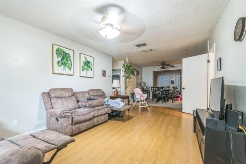 Commercial property in Edgewater, Florida 6 bedrooms, 349.13 sq.m. № 1840263 - photo 22