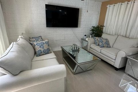 Купить виллу или дом в Порт-Ричи, Флорида 10 комнат, 133.97м2, № 1524772 - фото 8