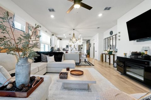 Casa en venta en Kissimmee, Florida, 3 dormitorios, 144.83 m2 № 2239687 - foto 9