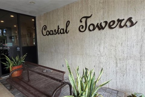 Condominio en alquiler en Sunny Isles Beach, Florida, 1 dormitorio, 65.5 m2 № 1948239 - foto 29