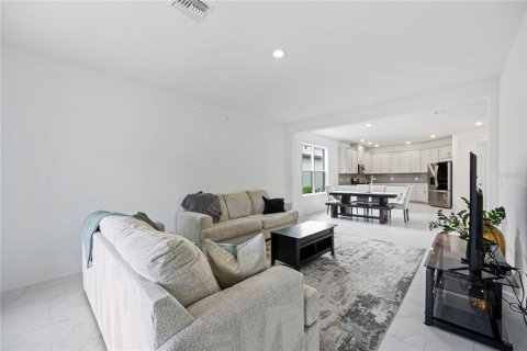 House in Bradenton, Florida 4 bedrooms, 272.3 sq.m. № 1856397 - photo 17
