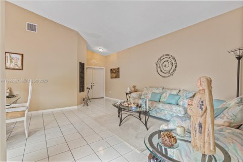 Casa en venta en Miramar, Florida, 3 dormitorios, 134.89 m2 № 2056665 - foto 5