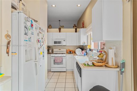 Casa en venta en Miramar, Florida, 3 dormitorios, 134.89 m2 № 2056665 - foto 15