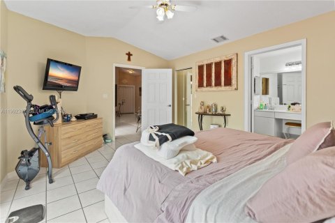 Casa en venta en Miramar, Florida, 3 dormitorios, 134.89 m2 № 2056665 - foto 8