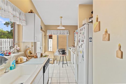 Casa en venta en Miramar, Florida, 3 dormitorios, 134.89 m2 № 2056665 - foto 14