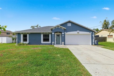 Villa ou maison à Spring Hill, Floride 3 chambres, 122.63 m2 № 2406317