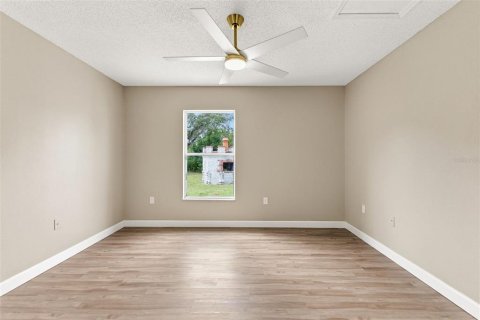Villa ou maison à vendre à Spring Hill, Floride: 3 chambres, 122.63 m2 № 2406317 - photo 24