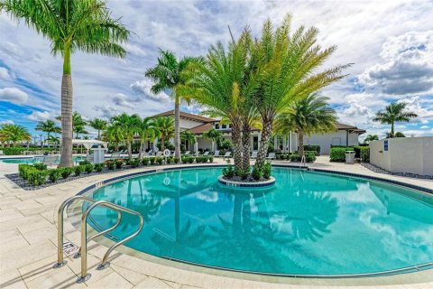 House in Bradenton, Florida 2 bedrooms, 172.05 sq.m. № 2238953 - photo 26