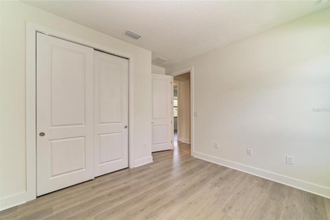 House in Bradenton, Florida 2 bedrooms, 172.05 sq.m. № 2238953 - photo 15