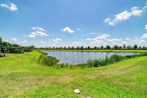 House in Bradenton, Florida 2 bedrooms, 172.05 sq.m. № 2238953 - photo 19